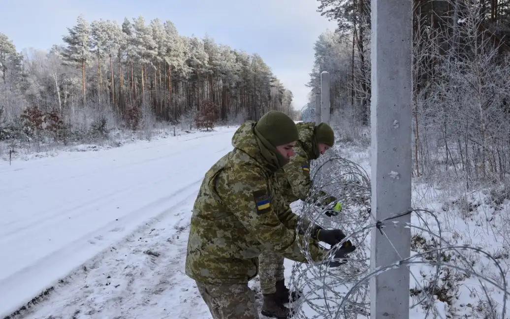 Военное положение в Украине не отменят после прекращения боевых действий, — нардеп (видео)