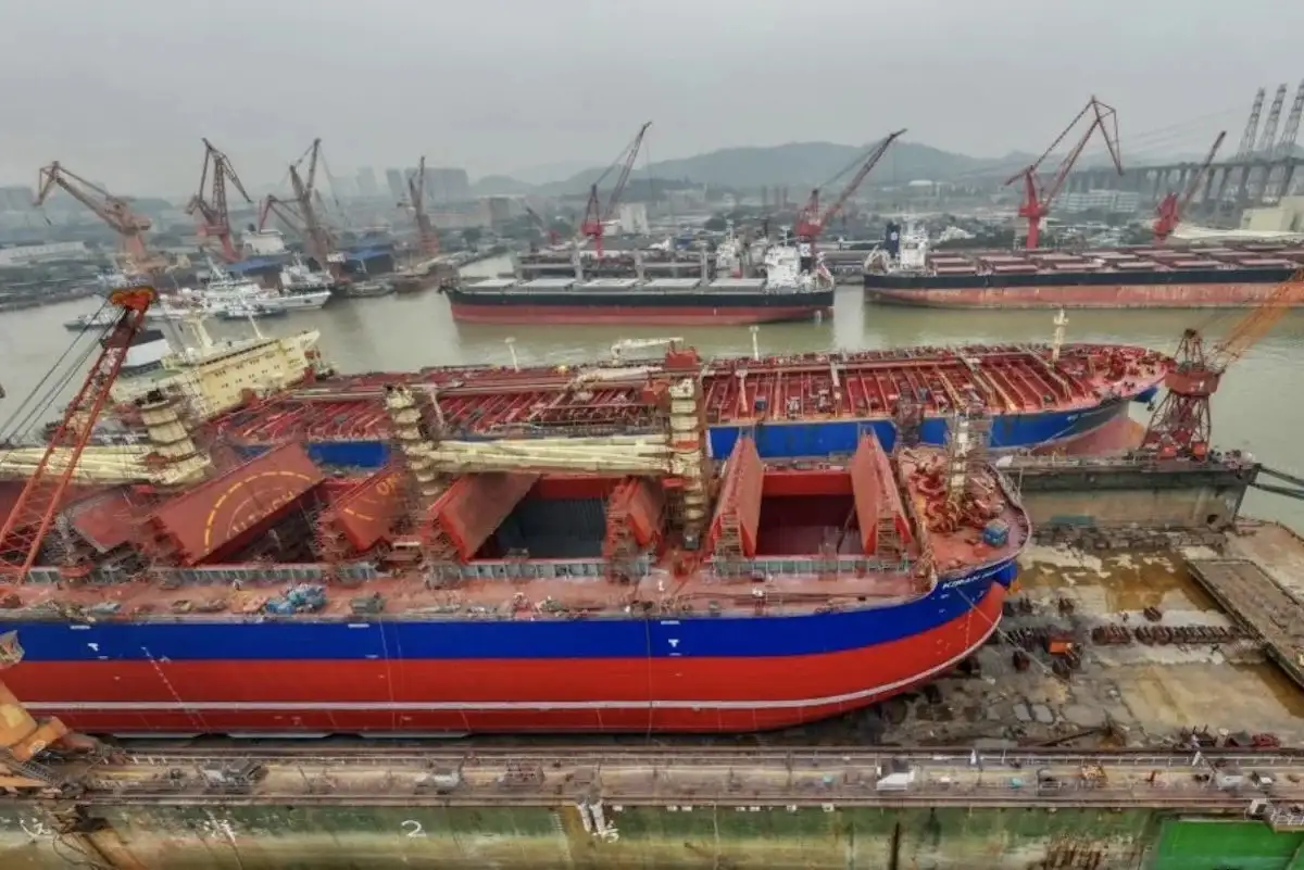 China is building landing barges to invade Taiwan