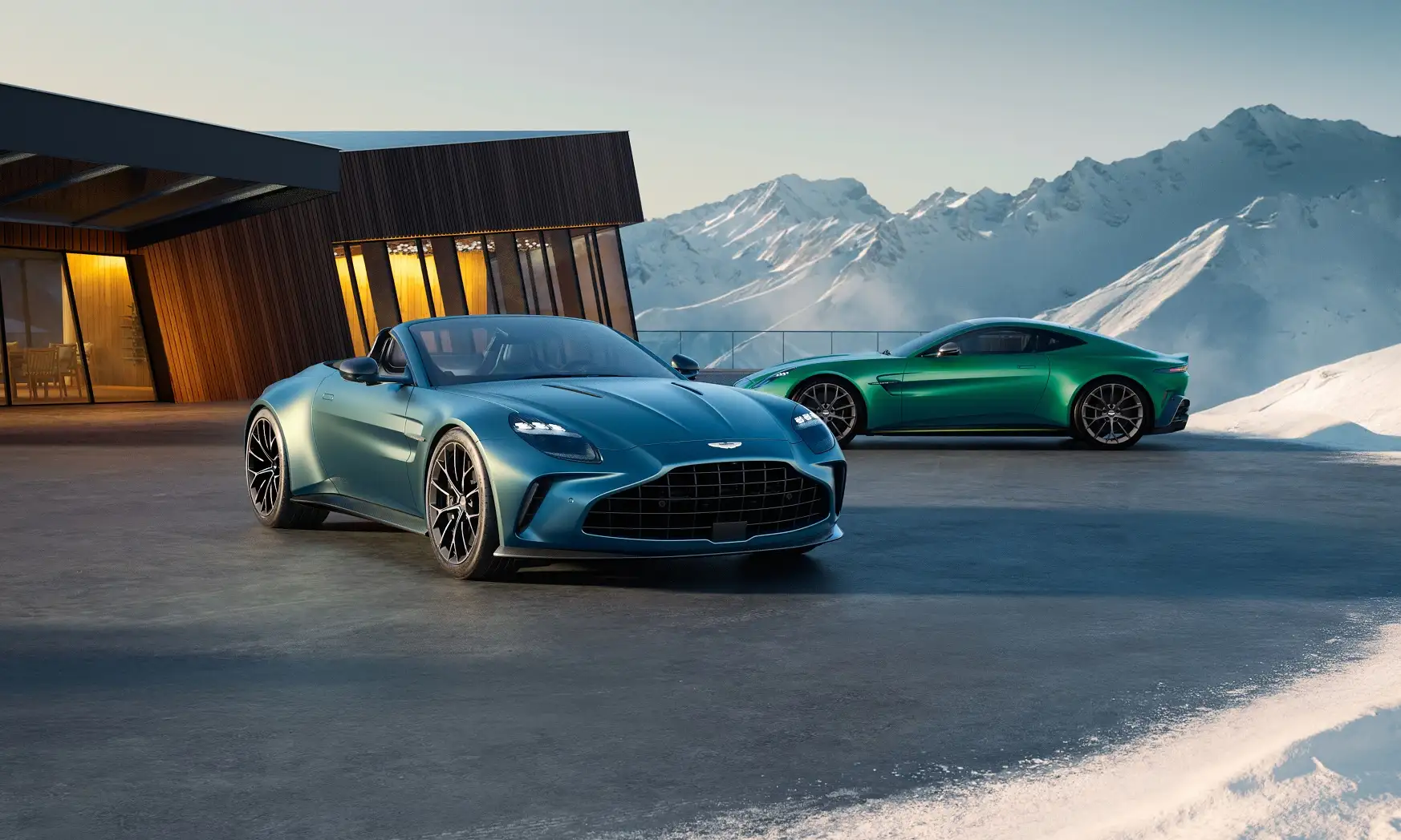 Презентован стильный суперкар Aston Martin с двигателем Mercedes (фото, видео)