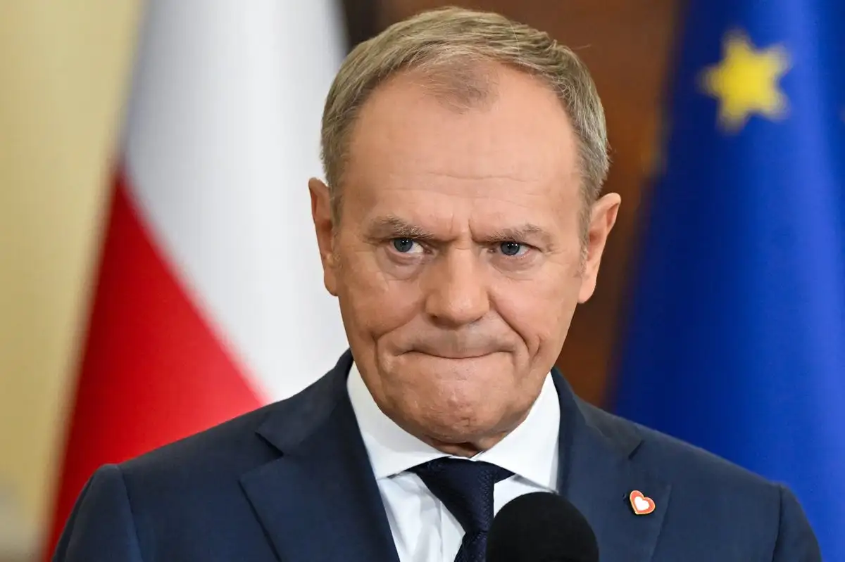 Polish PM Donald Tusk accuses Russia of planning acts of terrorism against airlines around the world