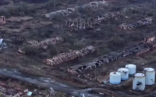 Russian village of Darino in Kursk region burned down by Russian army. VIDEO