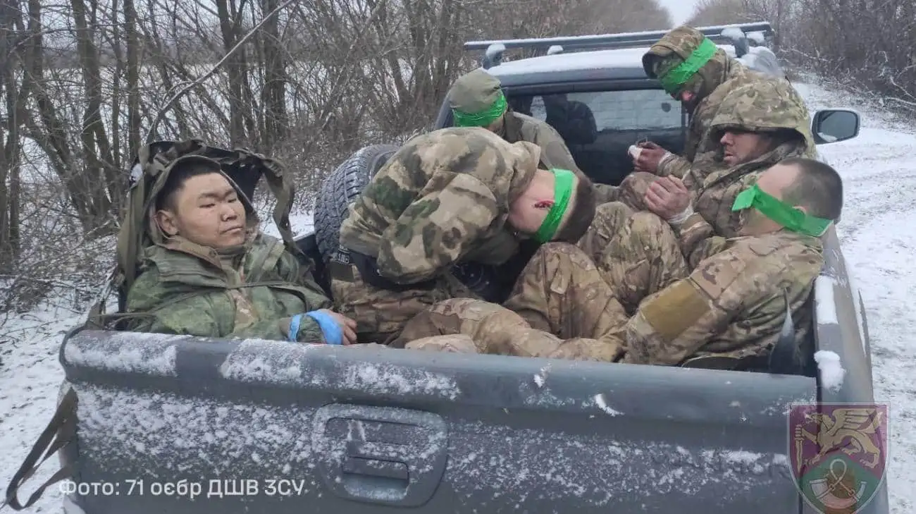 Єгері-десантники відбили ворожий штурм і взяли в полон 6 російських окупантів