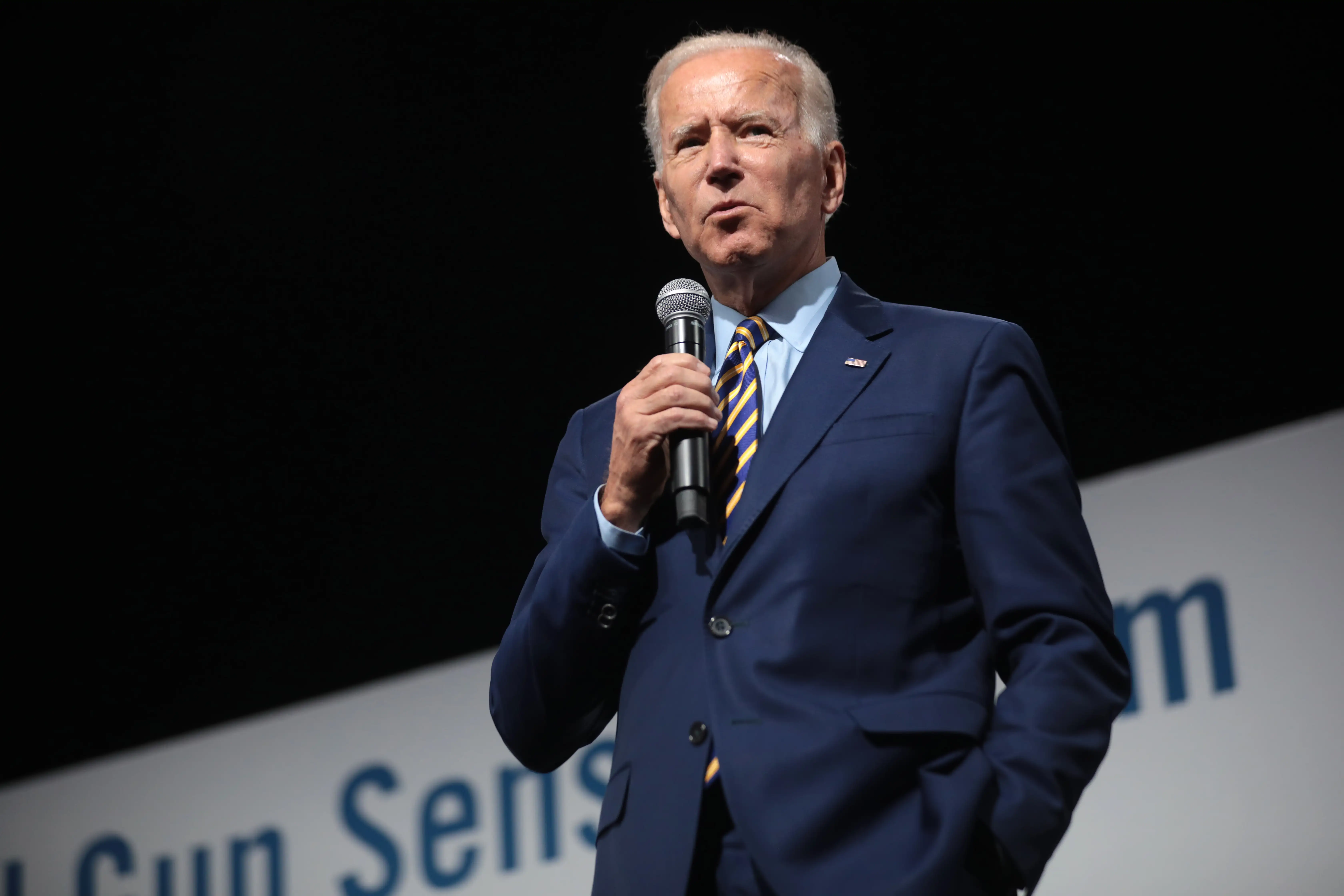 Victory or Survival. What's Wrong with Biden's Ukraine Plan?