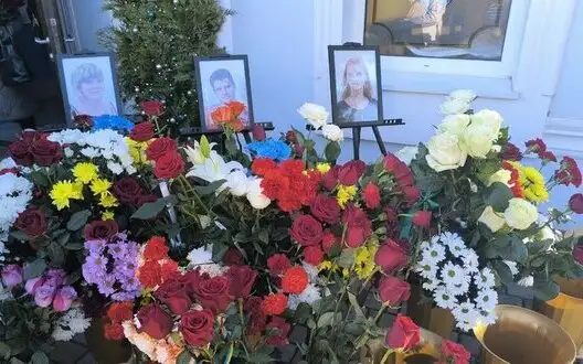 In Kryvyi Rih, victims of Russian shelling - 20-year-old student Oleksii Akymenko, his grandmother Olena and aunt Iryna - were bid farewell. PHOTO