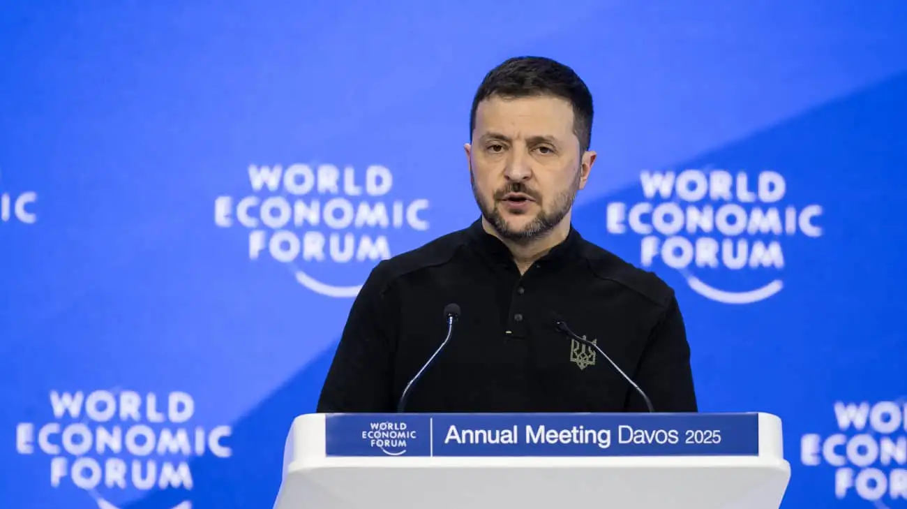 Zelenskyy in Davos criticises Slovak prime minister over "love" for Russian gas