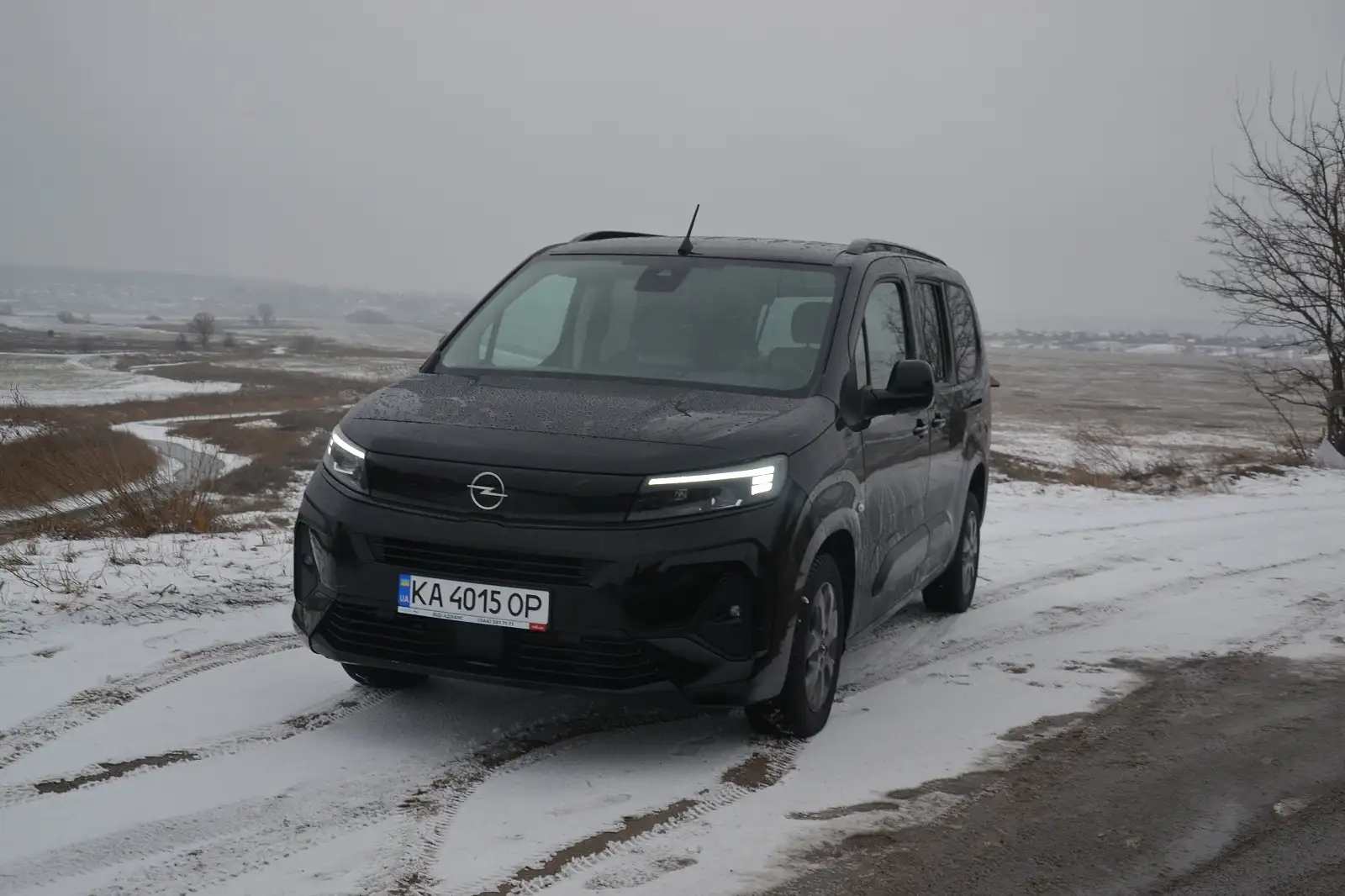 Просторный, практичный, современный: тест-драйв нового Opel Combo