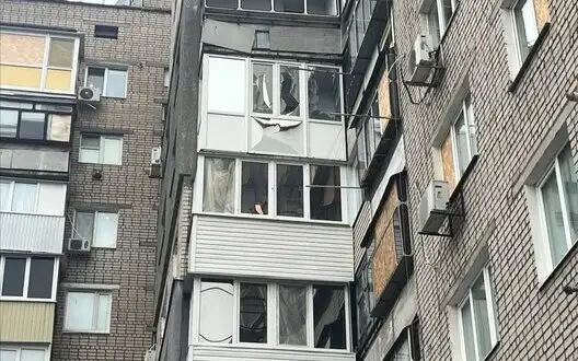 Occupiers attacked two districts of Dnipropetrovsk region with heavy artillery and UAVs: high-rise building and private houses were damaged. PHOTOS