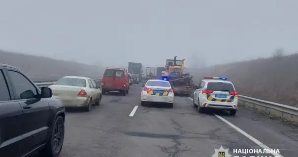 В Черкасской области произошло массовое ДТП на трассе