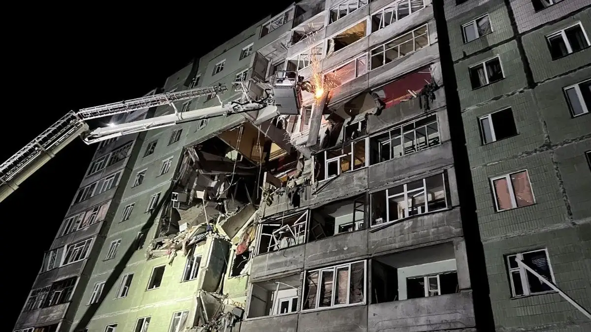 Eight dead, twelve injured in enemy drone attack on Sumy apartment building