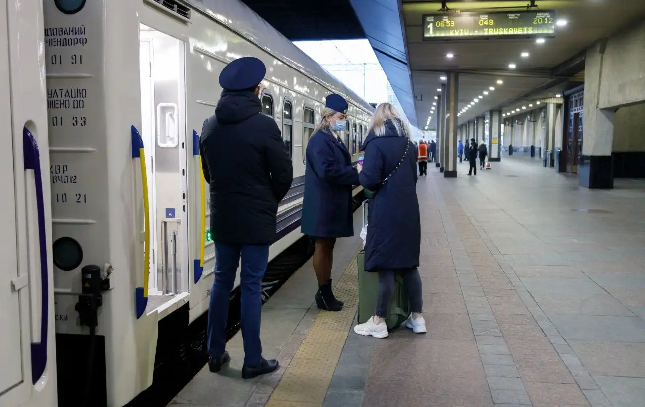 Україну за рік залишили ще пів мільйона осіб, і масове повернення малоймовірно, - НБУ