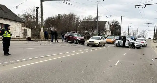 У Житомирі сталася подвійна ДТП: постраждали три жінки