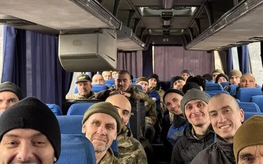 Ukraine returns 150 soldiers from Russian captivity. PHOTOS