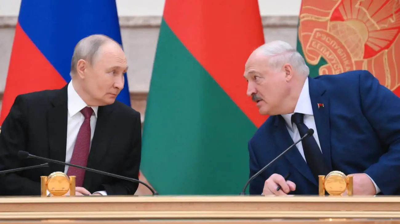 Zelenskyy: Putin will do everything to drag Belarus into war