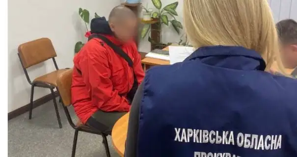 Підпалив Укрпошту: в Харкові судитимуть 18-річного хлопця, якого завербували росіяни