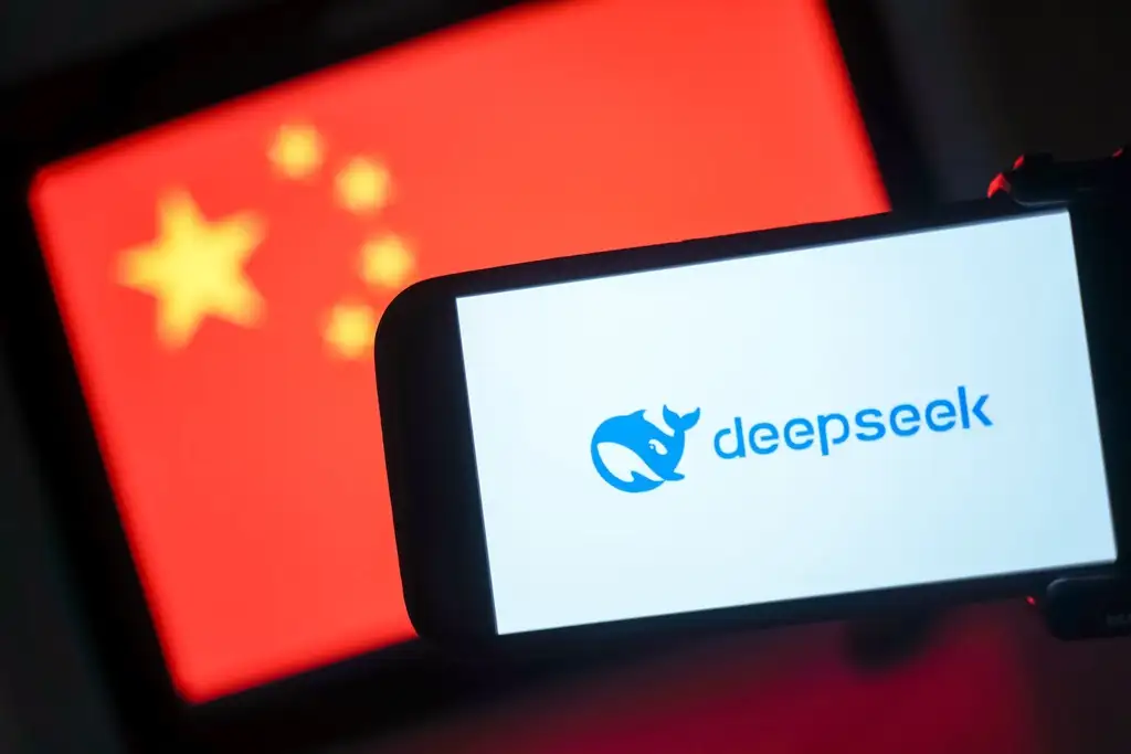 В США сделают конкурента китайскому ИИ DeepSeek за 50 долларов: как это получится