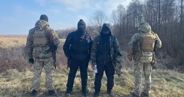 На Волині прикордонники затримали двох чоловіків, які збиралися втекти за кордон