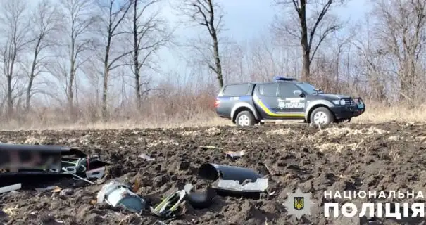 На Полтавщині вибухотехніки бойові частини ворожих дронів