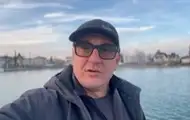 Треш-блогер, що втік з України, записав відео з вибаченнями