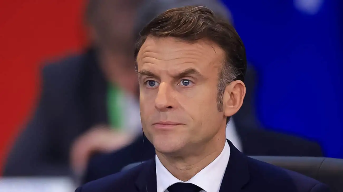 Macron: only Ukrainians can lead peace talks, France will help