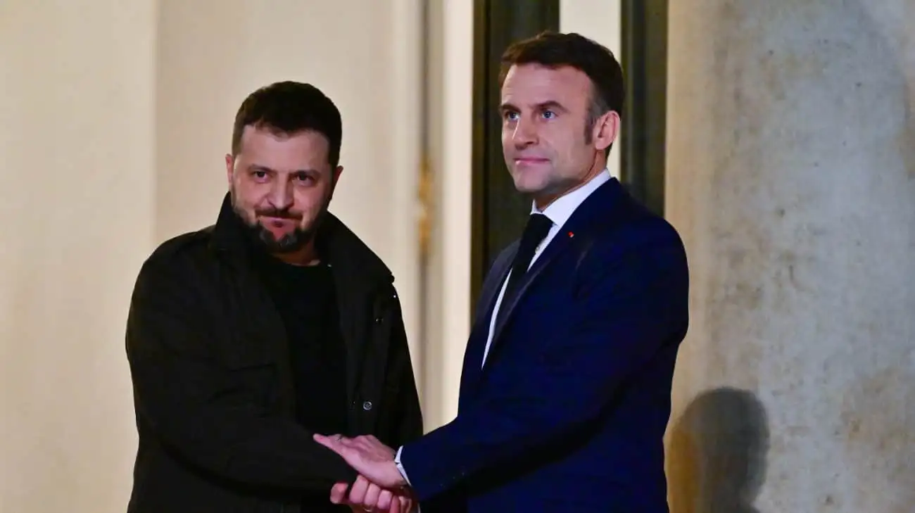 Zelenskyy and Macron discuss security guarantees and joint strategy for bringing peace closer