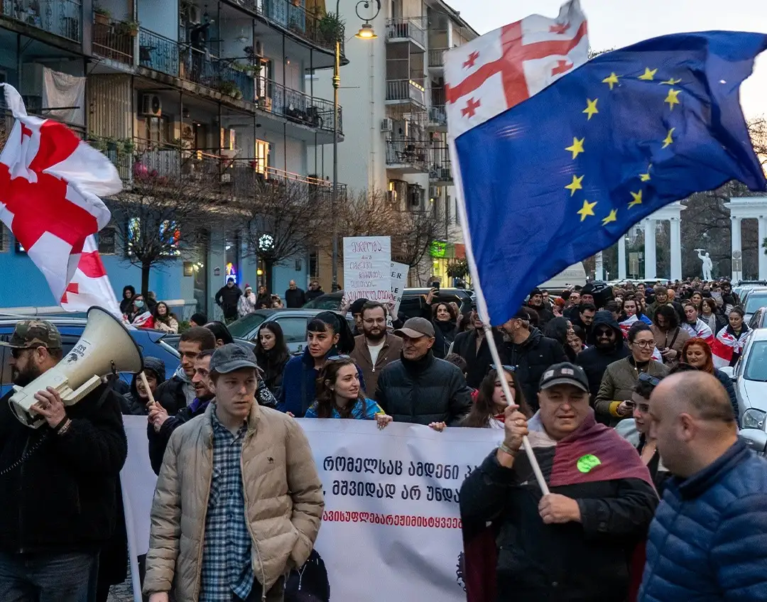 «Ні російській диктатурі!». У двох містах Грузії пройшли протестні акції