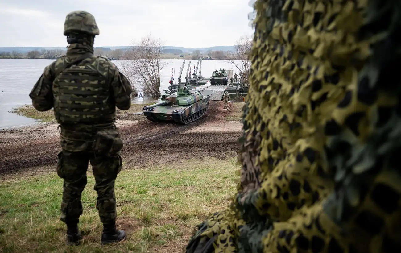 США не хотят, чтобы европейские войска в Украине были под защитой НАТО, - МИД Чехии