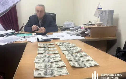 Head of Khmelnytskyi district administration detained for organizing scheme to evade mobilization – SBI. PHOTOS