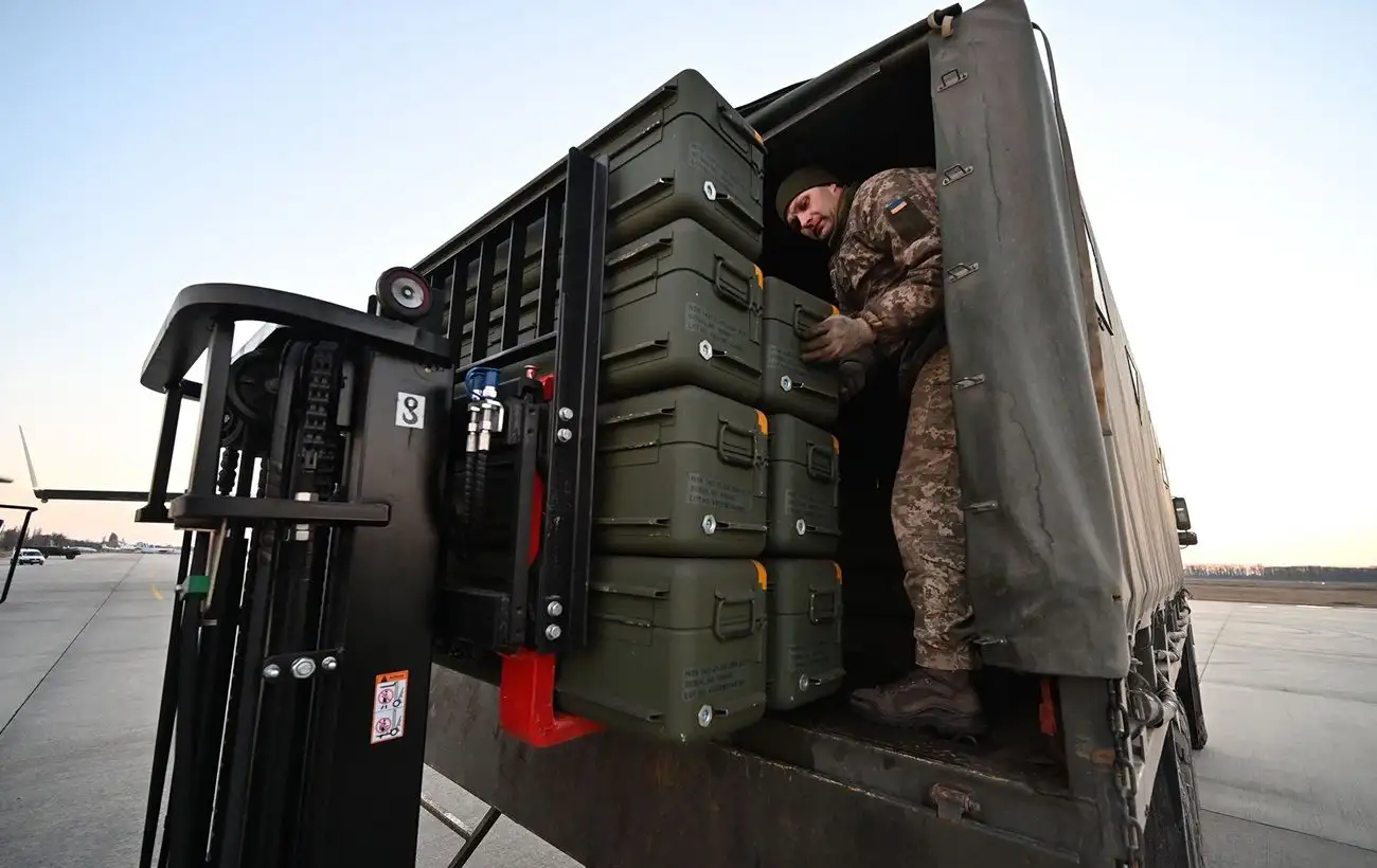 ЕС готовит для Украины пакет военной помощи на 20 миллиардов евро, - Bloomberg