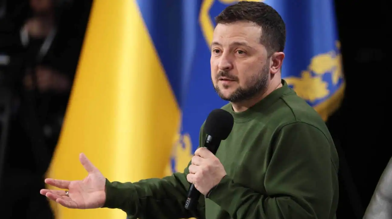 Zelenskyy warns Hungarian and Slovak PMs of risks posed by their statements on NATO non-enlargement