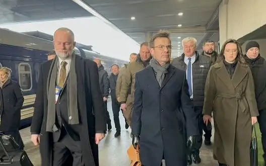 Leaders of Finland, Denmark, Iceland, Norway and Sweden arrive in Kyiv. PHOTOS