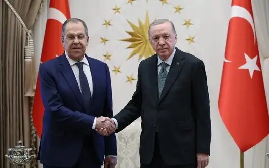 Turkish media: Erdogan and Lavrov discuss ending war in Ukraine