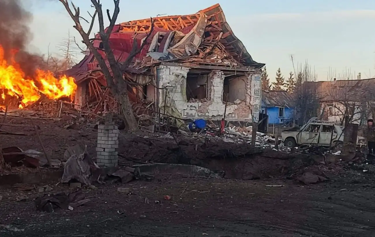 Обстрел Житомирской области: из-за обломков есть повреждения и пострадавшие