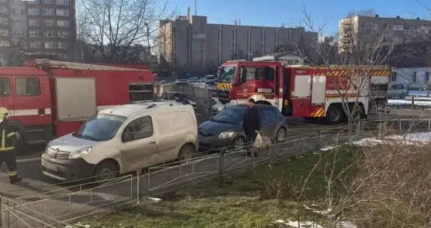 В Киеве горела квартира в многоэтажке: есть погибшая