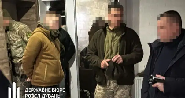 На Рівненщині викрили трьох військових на масштабному розкраданні пального