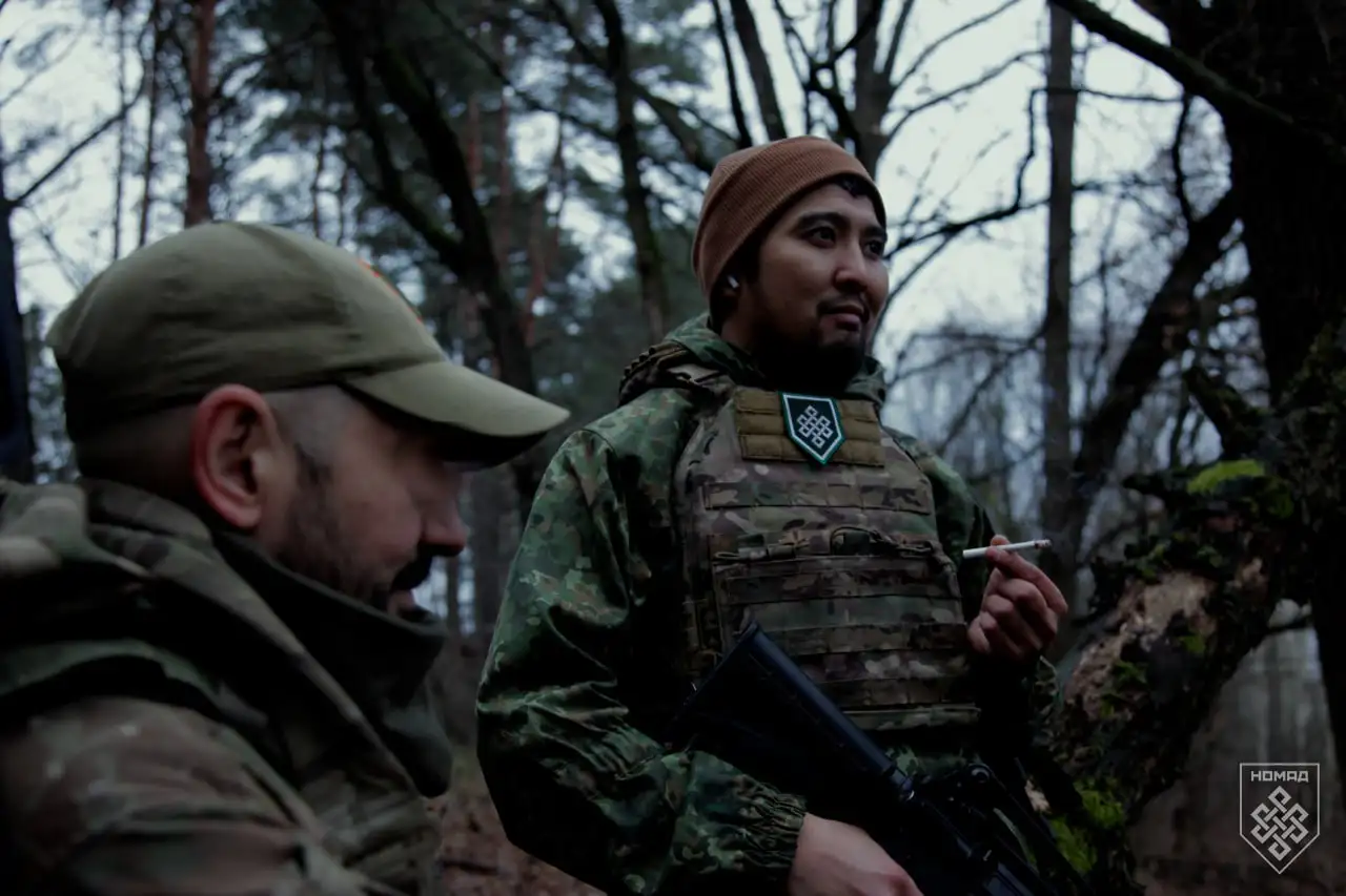 "Боремся с общим врагом": к ГУР присоединилось подразделение из коренных народов РФ (видео)