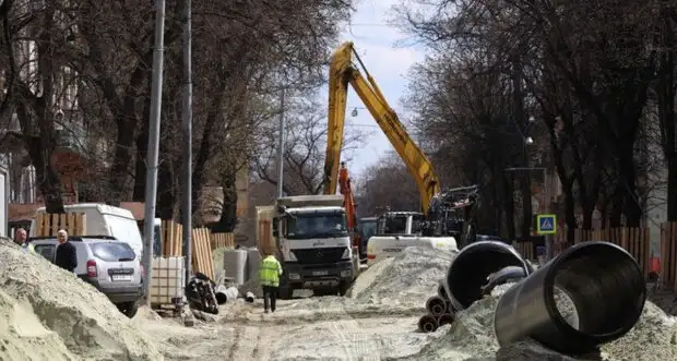 Пока страна воюет, на дороги Хмельницкой области планируют потратить миллиард гривен