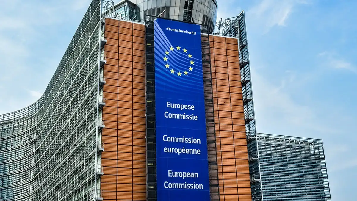 European Commission does not comment on Trump's decision to stop aid to Ukraine, but assures of EU's unwavering support