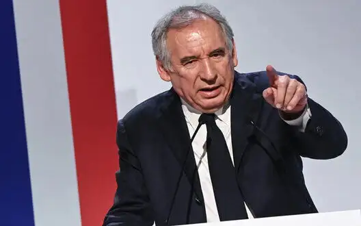 Europe should unite all possible means to replace US aid to Ukraine, - French Prime Minister Bayrou