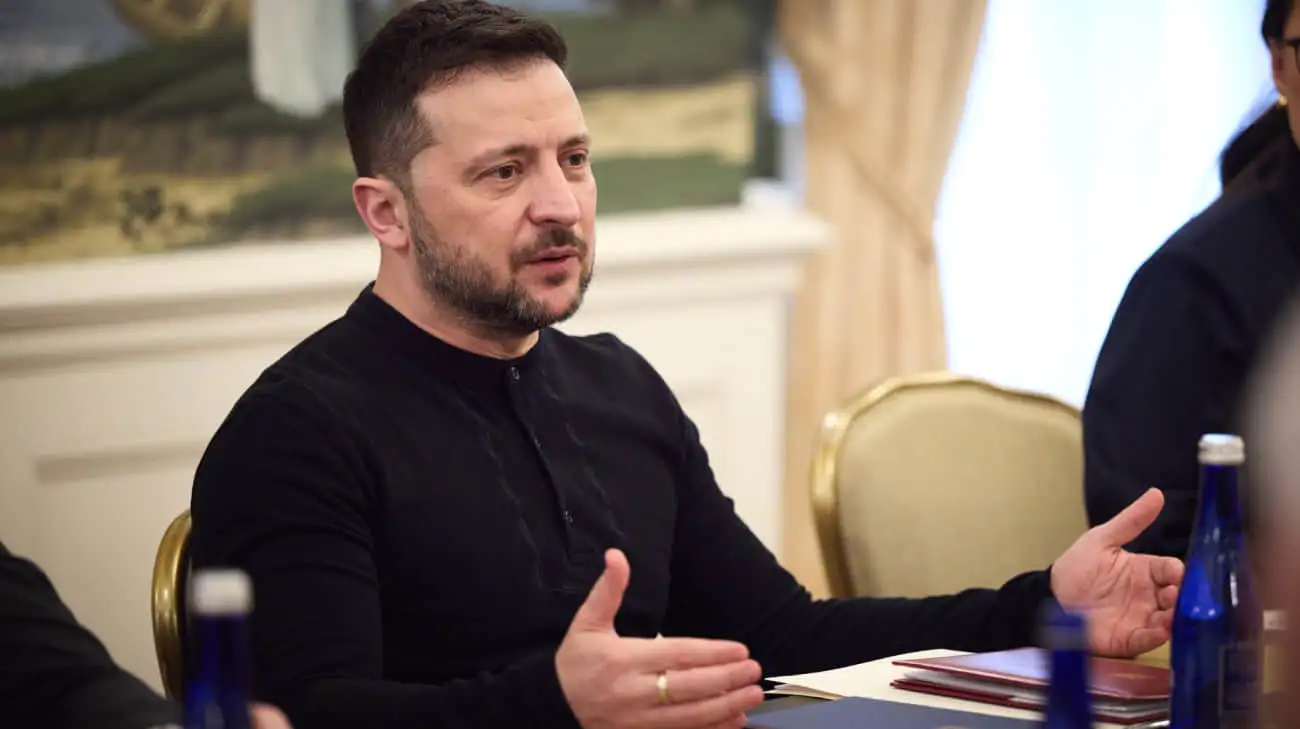 Zelenskyy outlines first stages for truce, urges Russia to act similarly