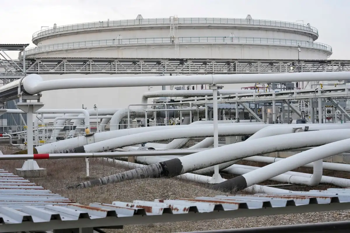 The flow of oil from Russia to the Czech Republic is interrupted again