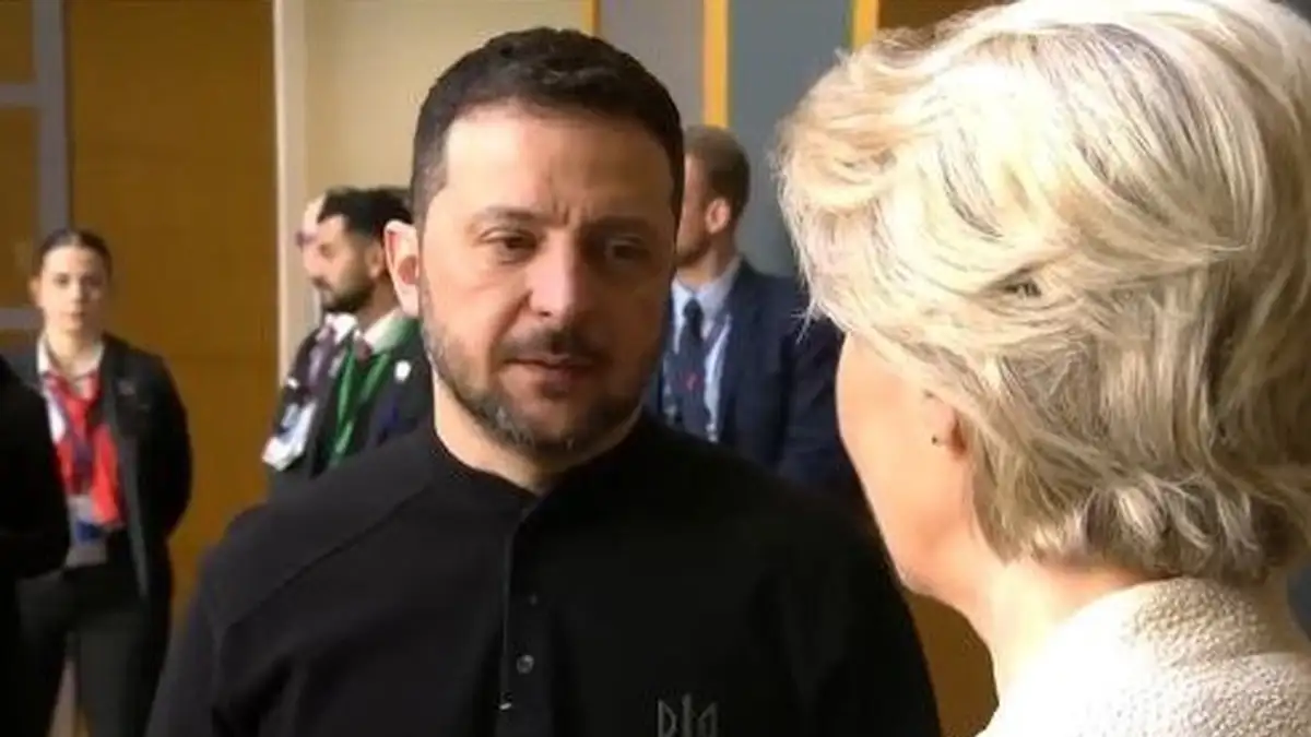 Zelenskyy presents first steps for peace at special session of European Council in Brussels