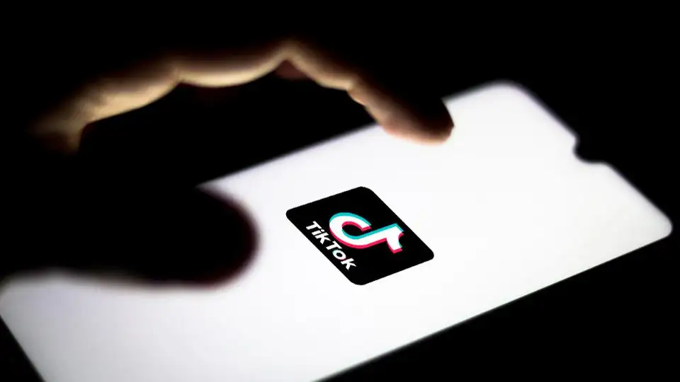 TikTok можно будет пользоваться только до 22-00: кого касаются новые правила соцсети