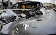 В Берлине сгорели четыре Tesla за ночь