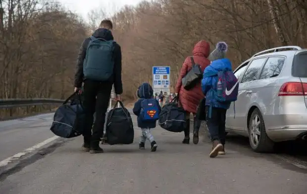 На притулок більше не сподівайтесь: Польща зачиняє двері перед українцями