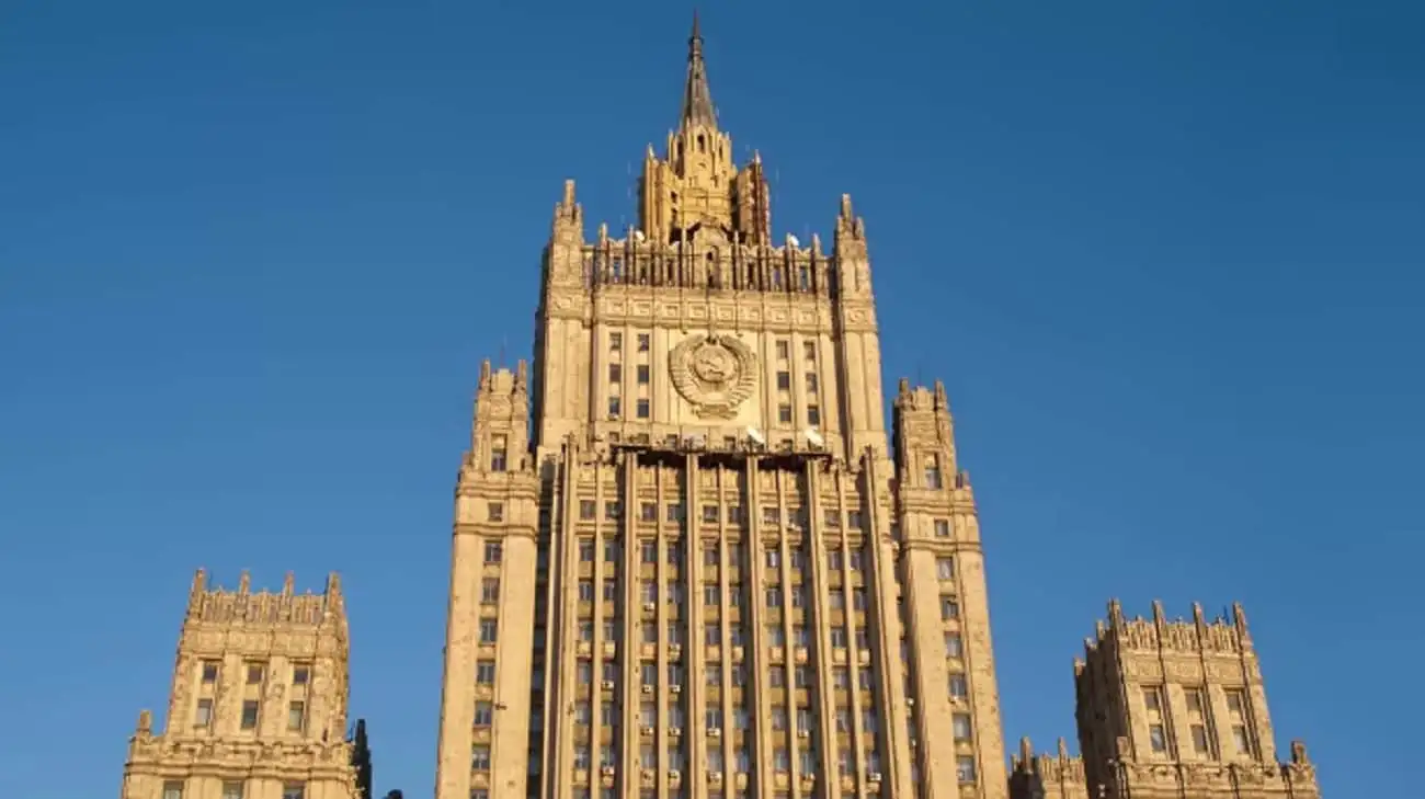 Russia claims peace deal could include "unarmed observers" in Ukraine