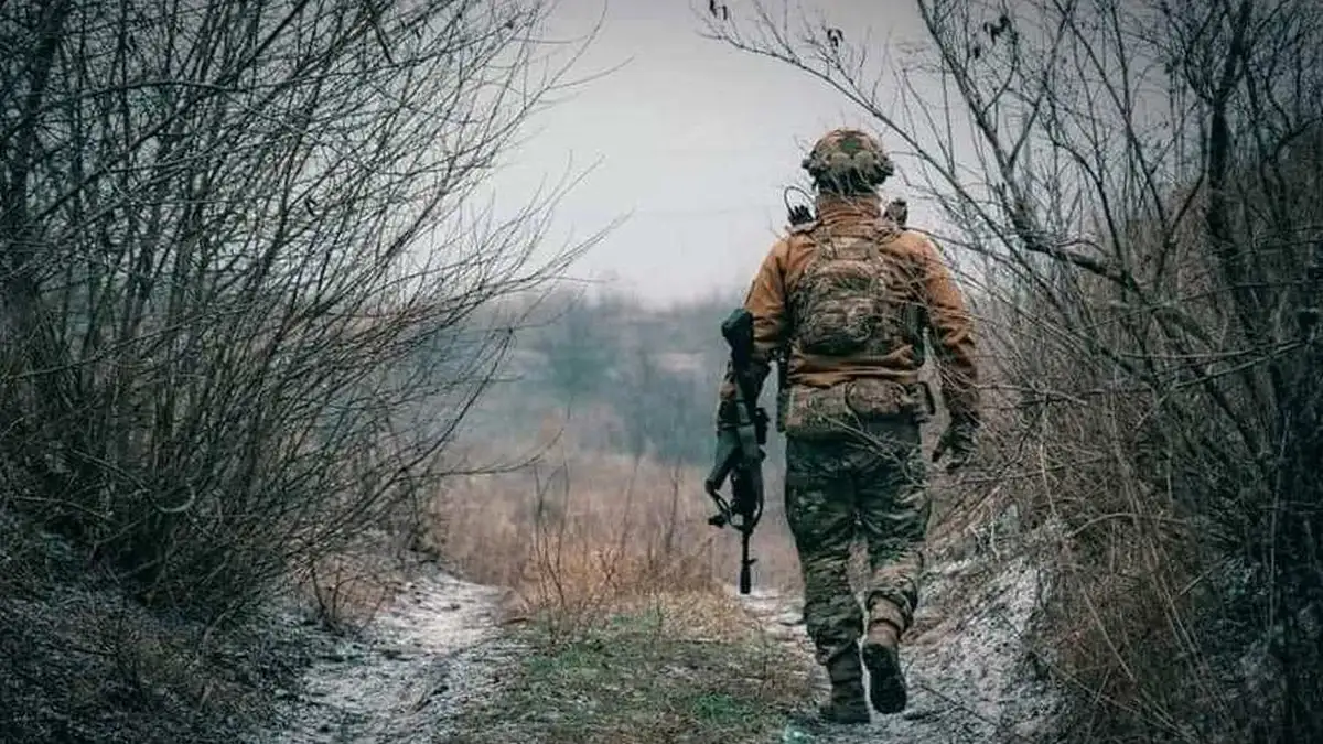 Ukrainian army almost completely withdraws from Kursk region, pause in providing intel fall on critical days of Russian army's offensive – media