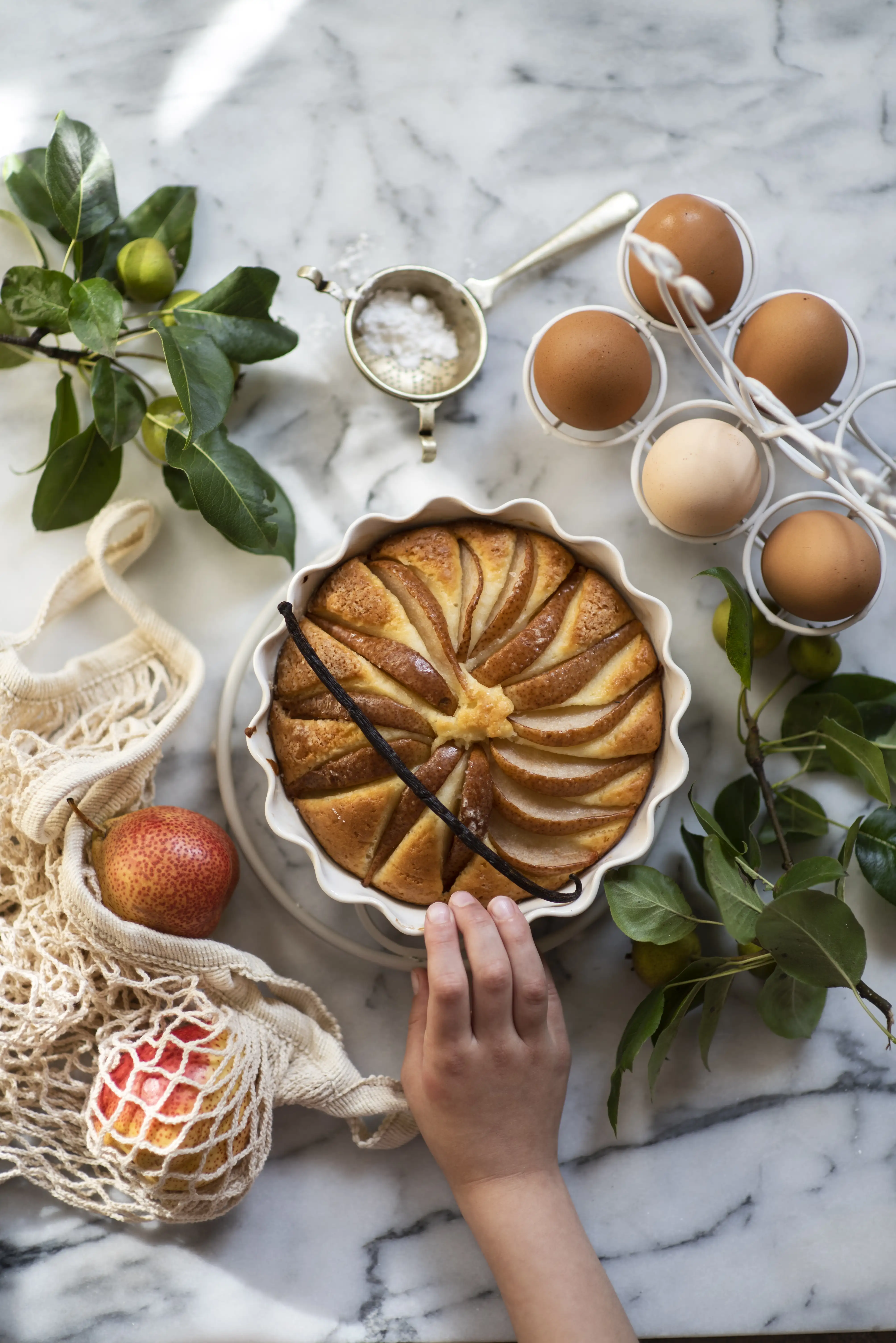 Вкуснейший десерт на праздники и просто так: как приготовить торт с грушей и шоколадом