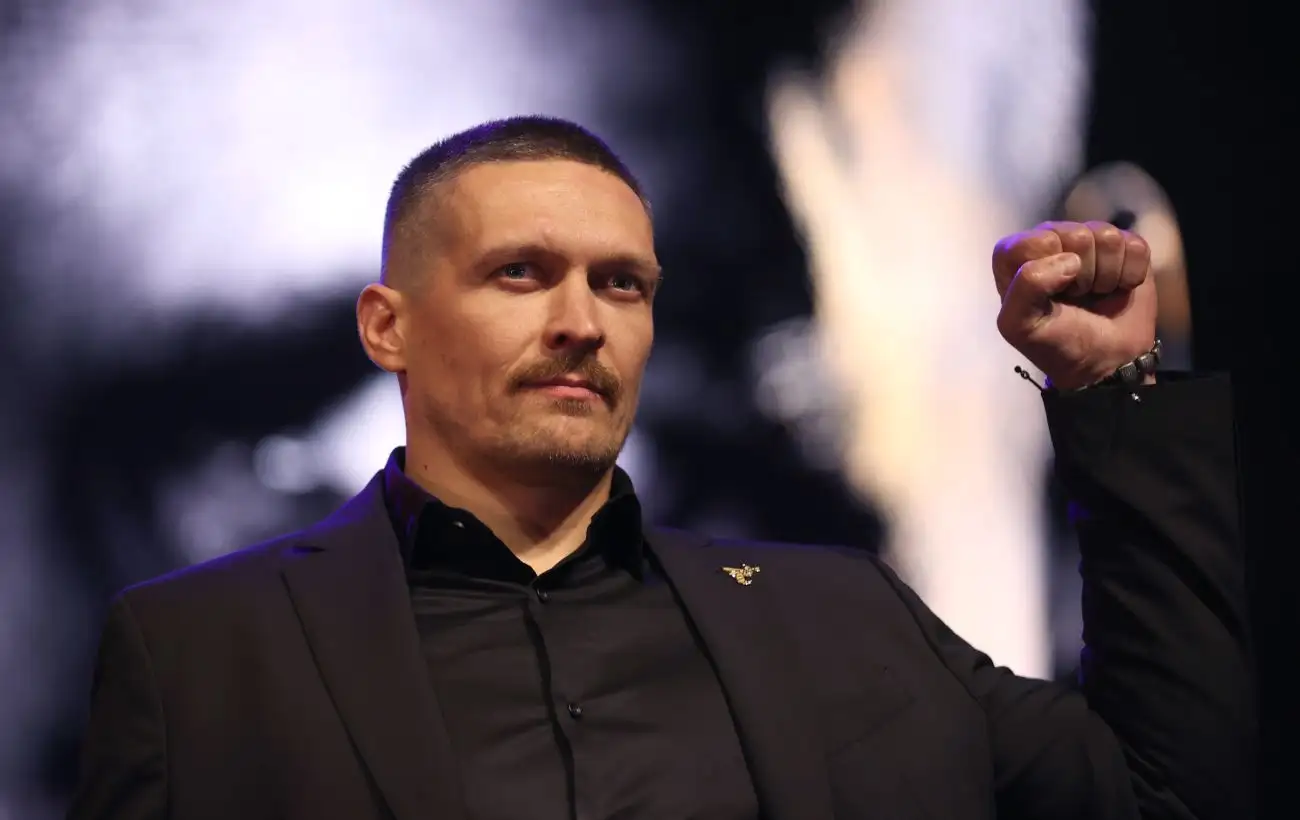 WBO не наполягатиме на поєдинку Усика з Паркером за однієї умови