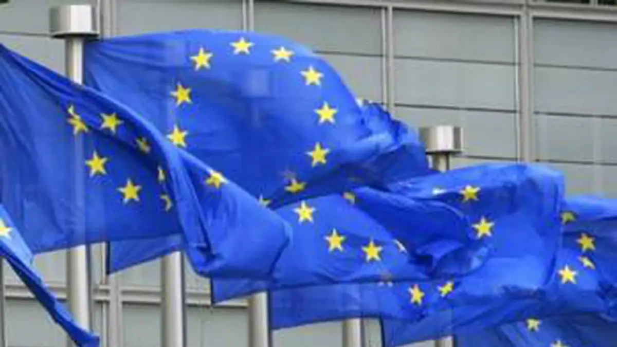 EU calls on Russia to end war