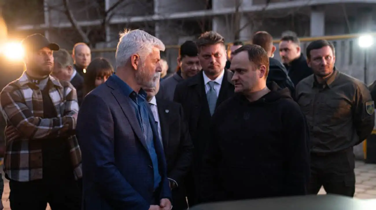 Президент Чехії відвідав Одесу під час масованої російської атаки 